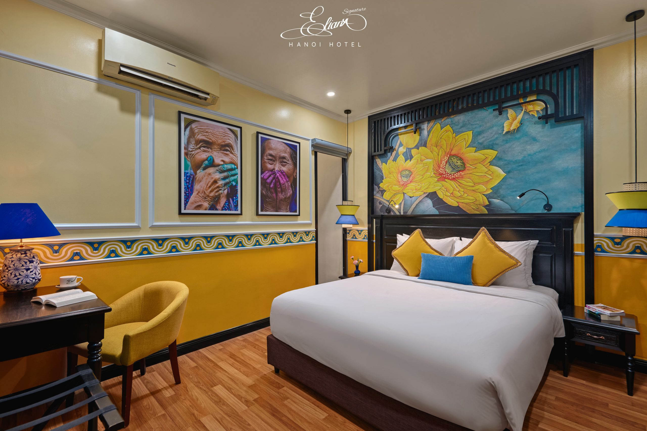 DELUXE DOUBLE ROOM WITH STANDING BALCONY
