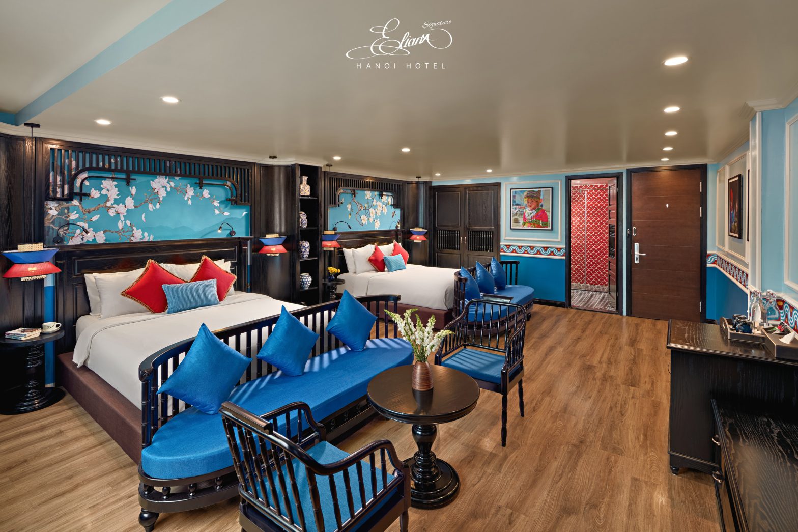 ROOMS & SUITES